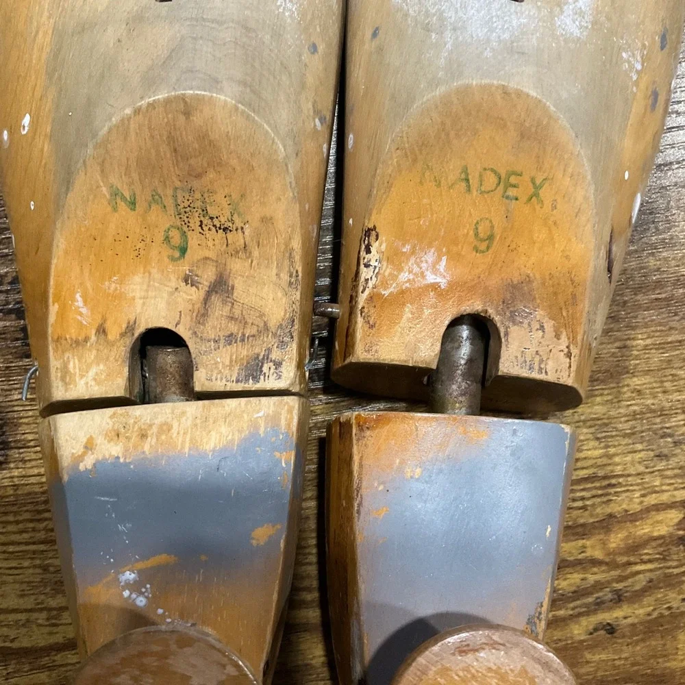 Vintage Nadex Wood‎ Shoe Trees Size 9 Adjustable Split Toe Shoe Shapers Vented